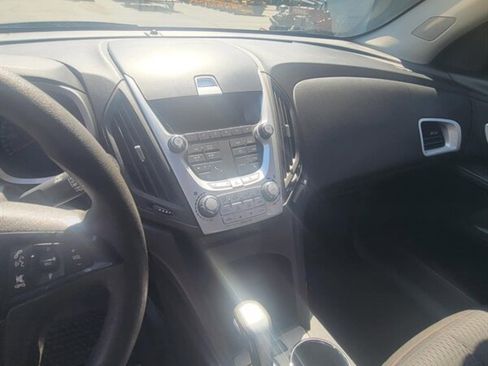 Used 2012 Chevrolet Equinox LS image 9
