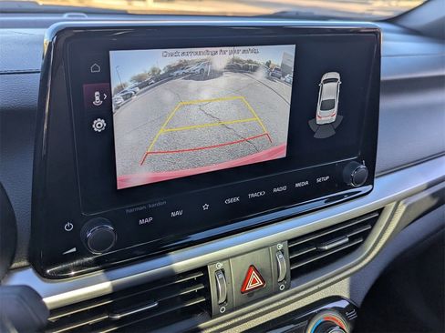 Used 2022 Kia Forte GT image 29