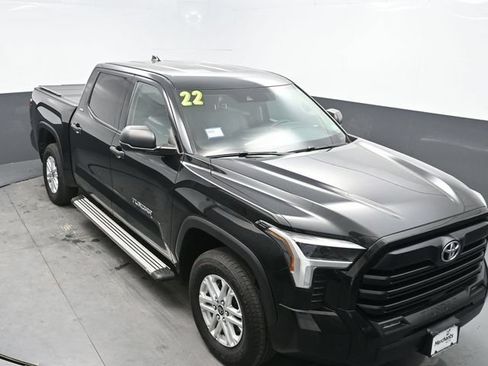 Used 2022 Toyota Tundra SR5 AWD/4WD image 29