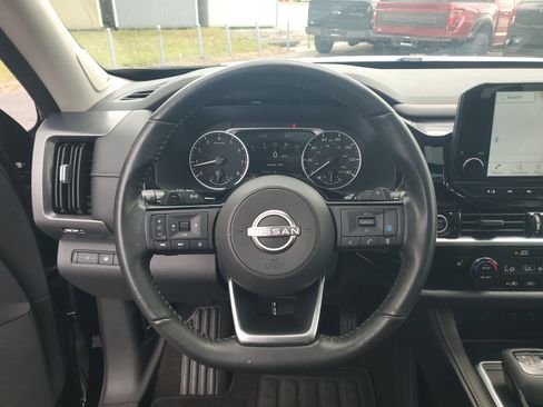 Used 2023 Nissan Pathfinder SL w/ SL Premium Package FWD image 27