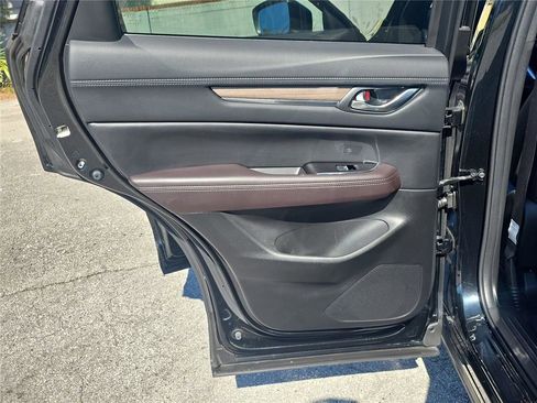 Used 2022 MAZDA CX-5 Signature image 12