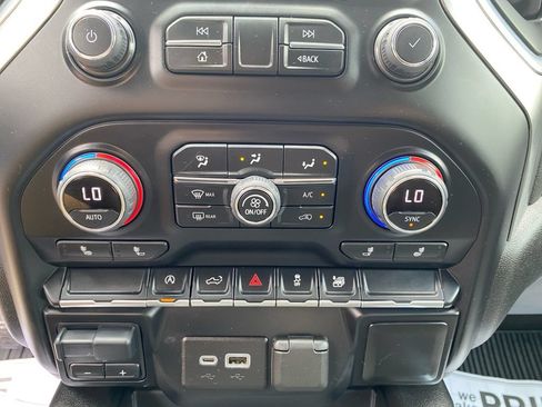 Certified 2021 Chevrolet Silverado 1500 RST w/ Redline Edition AWD/4WD image 25