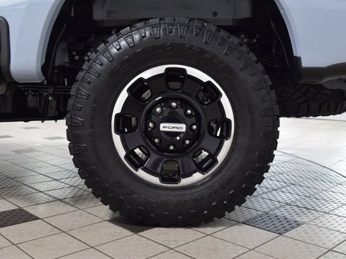 Used 2026 Ford F250 Platinum w/ Tremor Off-Road Package AWD/4WD image 25