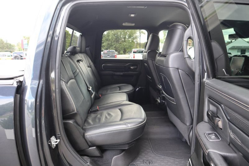 Used 2022 RAM 2500 Limited AWD/4WD image 17