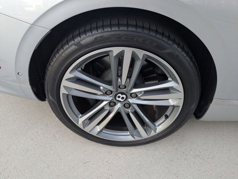 Used 2023 Bentley Continental GT Mulliner AWD/4WD image 24