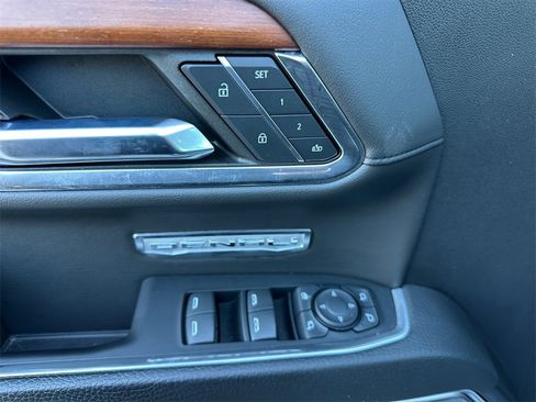 Used 2023 GMC Sierra 1500 Denali w/ Denali Reserve Package image 34