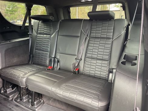 Used 2023 Cadillac Escalade ESV Sport Platinum AWD/4WD image 24