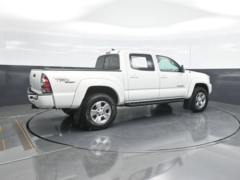 Used 2013 Toyota Tacoma 4x4 Double Cab w/ TRD Sport Pkg image 7