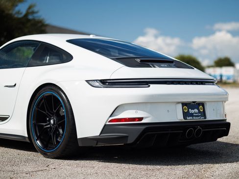 Used 2022 Porsche 911 GT3 RWD image 19
