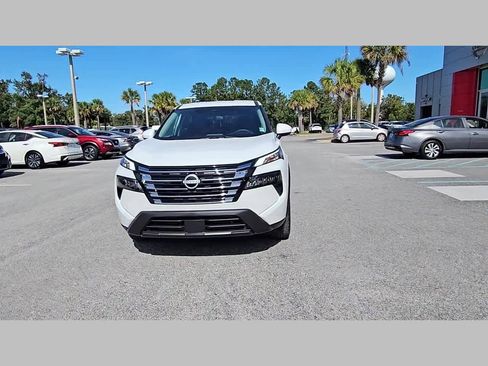 New 2026 Nissan Rogue SV image 19