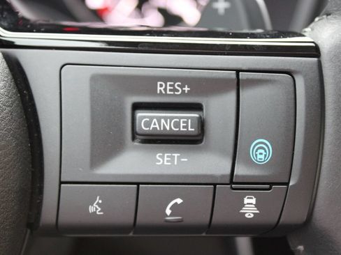 Used 2021 Nissan Rogue SL w/ Premium Package AWD/4WD image 19