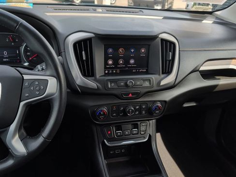 Used 2021 GMC Terrain SLE w/ Driver Convenience Package FWD image 18