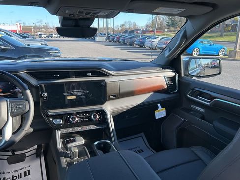 New 2026 GMC Sierra 1500 Denali AWD/4WD image 22
