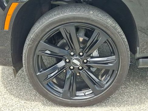 Certified 2025 Cadillac Escalade Sport Platinum w/ LPO, Floor Liner Package AWD/4WD image 6