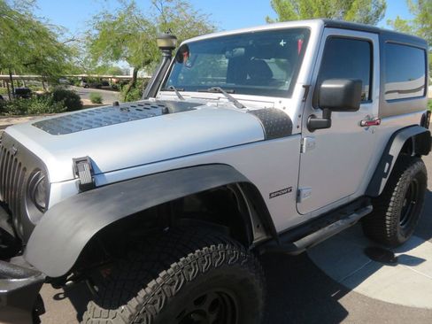 Used 2012 Jeep Wrangler Sport image 8