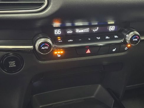 Used 2024 MAZDA CX-30 AWD 2.5 S w/ Premium Package image 16