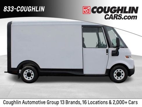 New 2025 Chevrolet Brightdrop 400 image 1