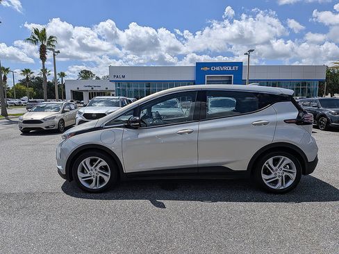 Certified 2023 Chevrolet Bolt LT w/ Driver Confidence Package FWD image 32