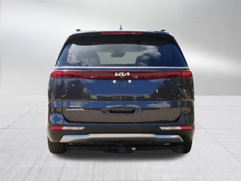 Used 2024 Kia Carnival SX Prestige FWD image 6
