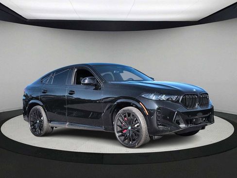 New 2026 BMW X6 M60i w/ Executive Package image 2