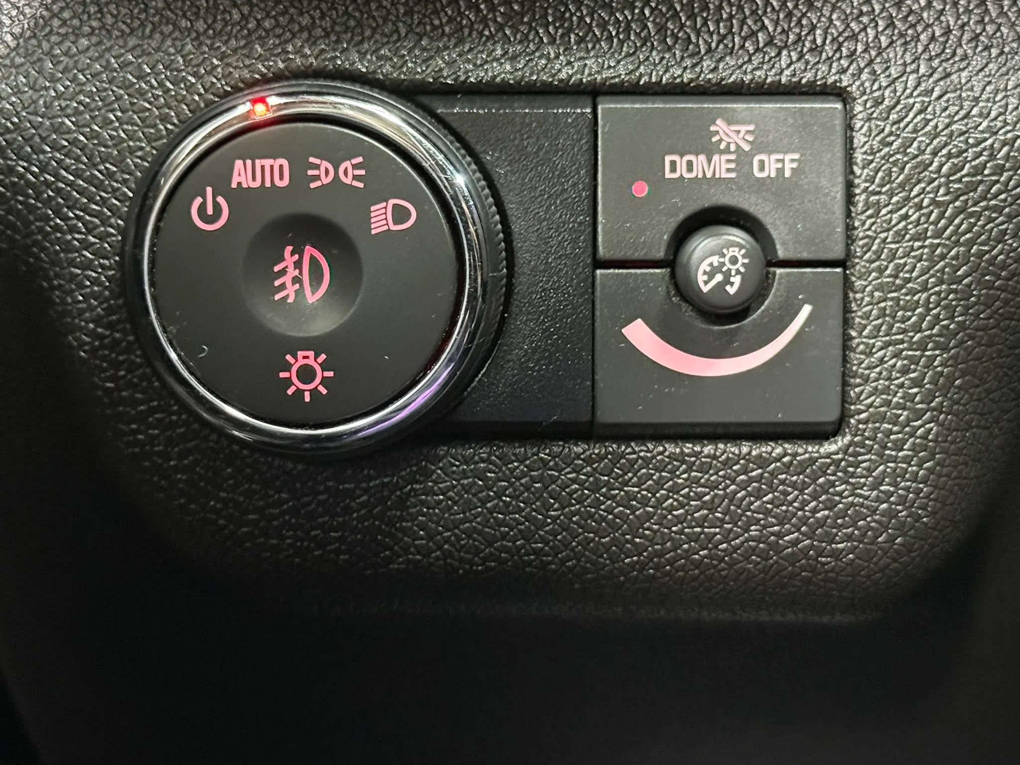 Used 2011 GMC Acadia SLE AWD/4WD image 28