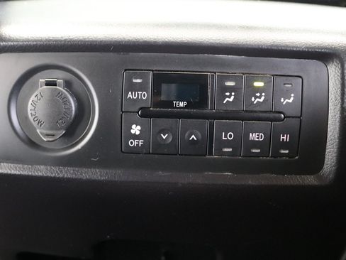 Used 2021 Toyota Sequoia Nightshade w/ Safety & Convenience Package AWD/4WD image 90