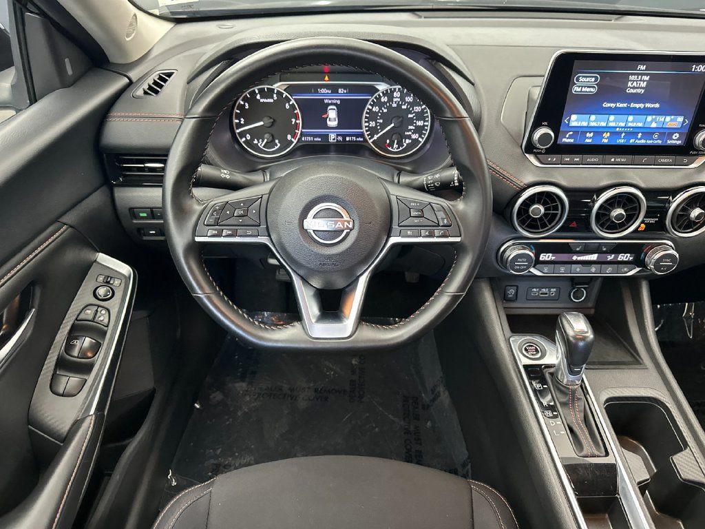 Used 2025 Nissan Sentra SR FWD image 13