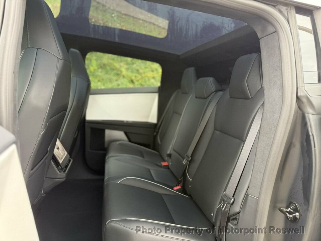 Used 2024 Tesla Cybertruck Cyberbeast AWD/4WD image 15