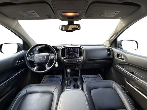 Used 2022 GMC Canyon AT4 image 18