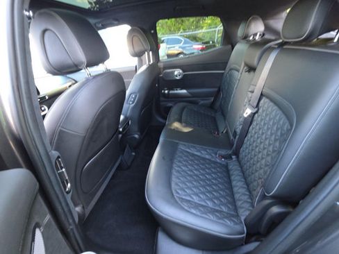 Used 2023 Genesis GV60 Performance AWD/4WD image 9