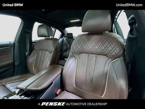 Used 2021 BMW 540i xDrive AWD/4WD image 5