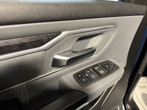 Used 2023 RAM 1500 Big Horn AWD/4WD image 14