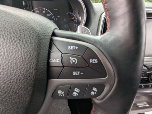 Used 2017 Jeep Grand Cherokee Trailhawk w/ Trailhawk Luxury Group AWD/4WD image 26