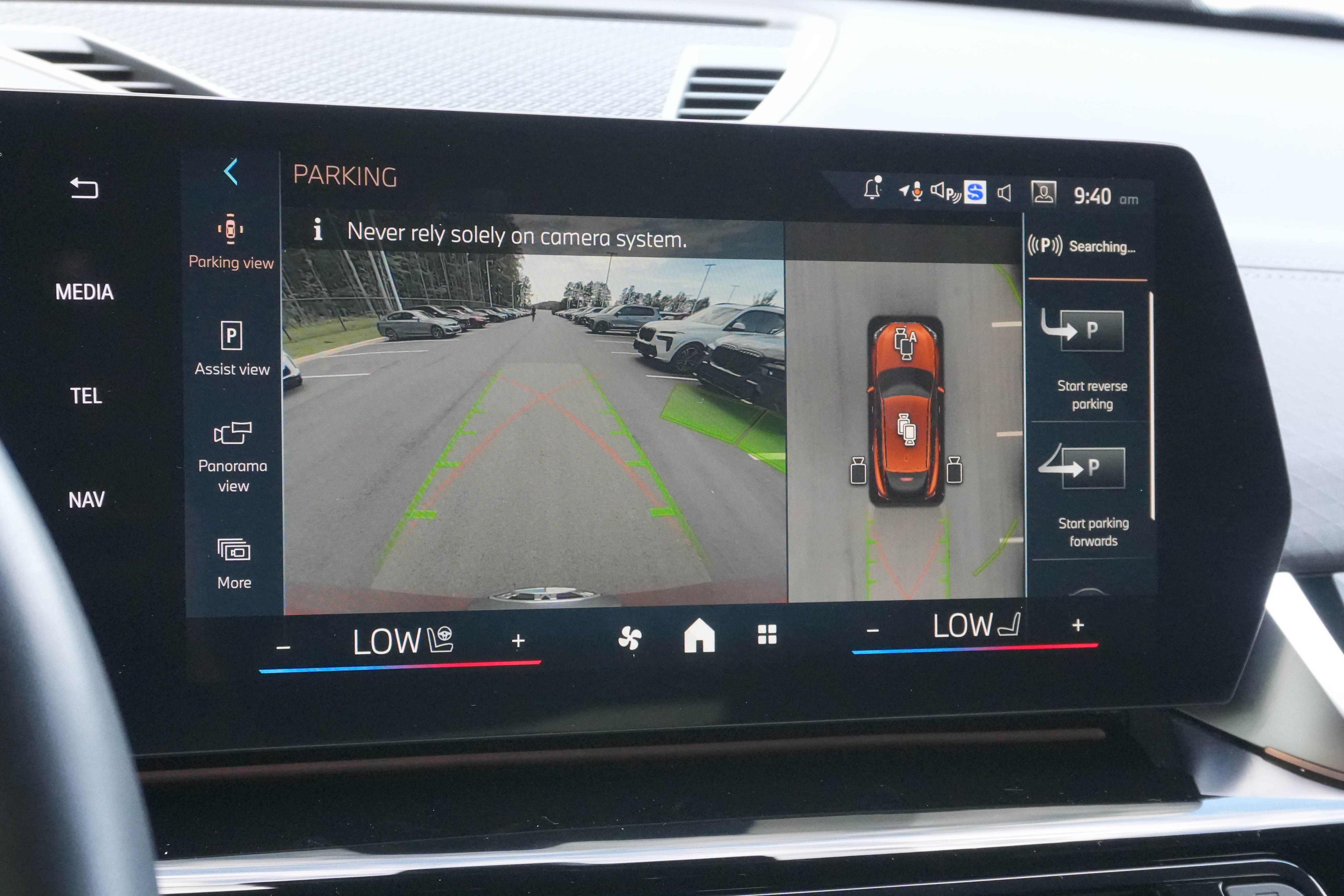 Certified 2025 BMW X2 xDrive28i AWD/4WD image 24