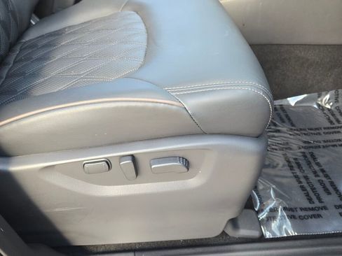 Used 2024 Nissan Armada Platinum w/ Captain's Chairs Package image 7