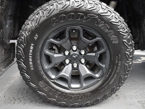 Used 2022 RAM 1500 TRX w/ TRX Level 2 Equipment Group AWD/4WD image 18