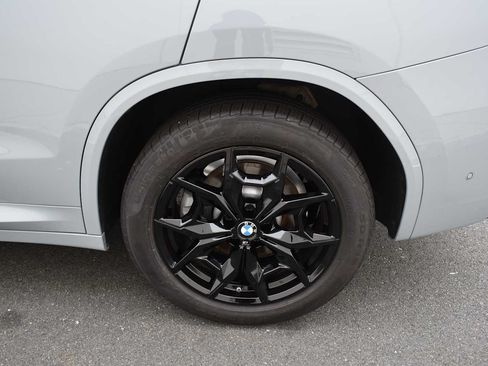 Used 2024 BMW X3 xDrive30i w/ Premium Package w/ZPA AWD/4WD image 8