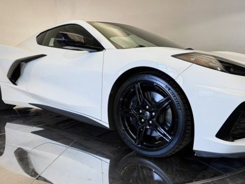 Used 2023 Chevrolet Corvette Stingray Premium Cpe w/ Z51 Performance Package image 21