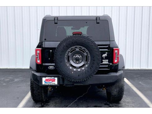 Used 2025 Ford Bronco Outer Banks w/ Sasquatch Package AWD/4WD image 4