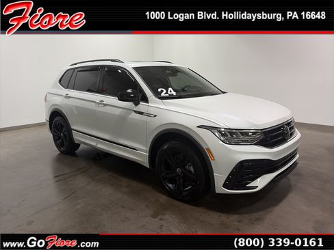 Certified 2024 Volkswagen Tiguan SE R-Line AWD/4WD image 1