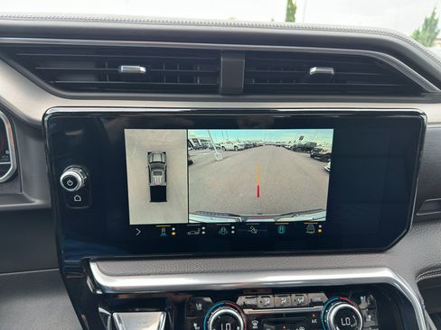 Used 2022 GMC Sierra 1500 Denali w/ Denali Reserve Package AWD/4WD image 30