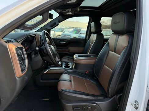Used 2021 Chevrolet Silverado 1500 High Country image 13