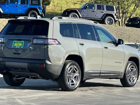 New 2026 Jeep Cherokee Limited image 4