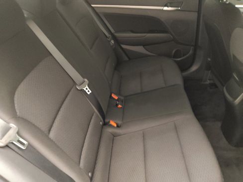 Used 2020 Hyundai Elantra SEL w/ Cargo Package (C1) FWD image 19