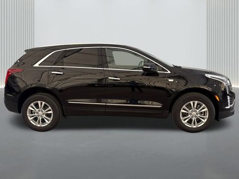 New 2025 Cadillac XT5 Luxury image 4