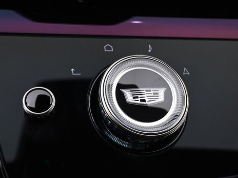 Certified 2025 Cadillac Escalade IQ Sport 2 image 35