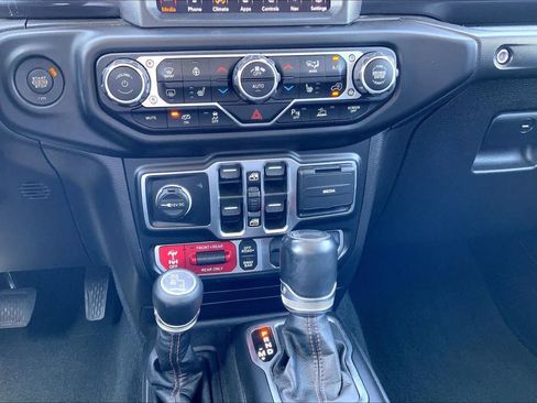Used 2023 Jeep Wrangler Unlimited Rubicon 392 w/ Trailer Tow Package AWD/4WD image 43