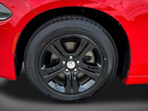 Used 2022 Dodge Charger SXT RWD image 33