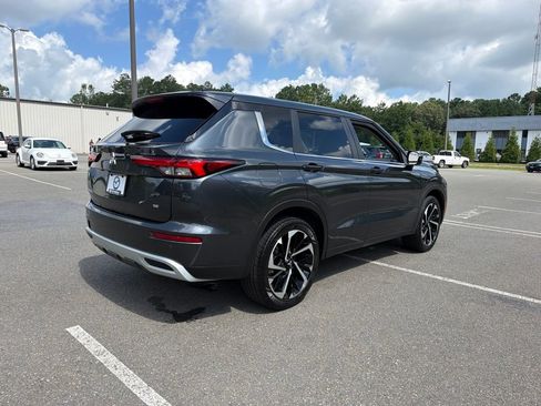 Used 2024 Mitsubishi Outlander SE AWD/4WD image 5