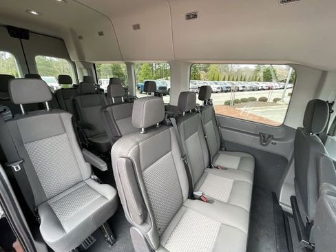 Used 2025 Ford Transit 350 XLT RWD image 35